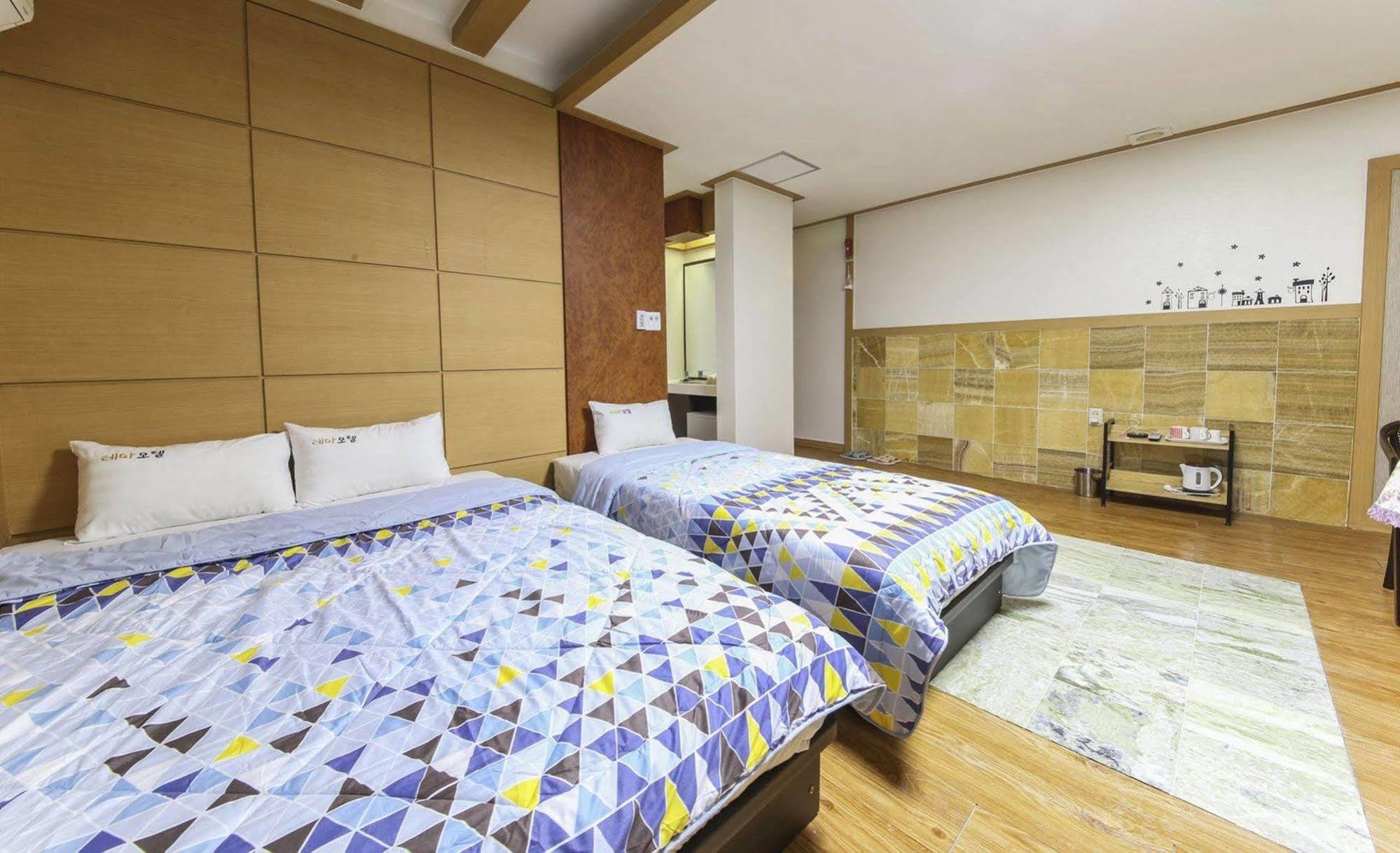 Theme Motel Mokpho Kültér fotó